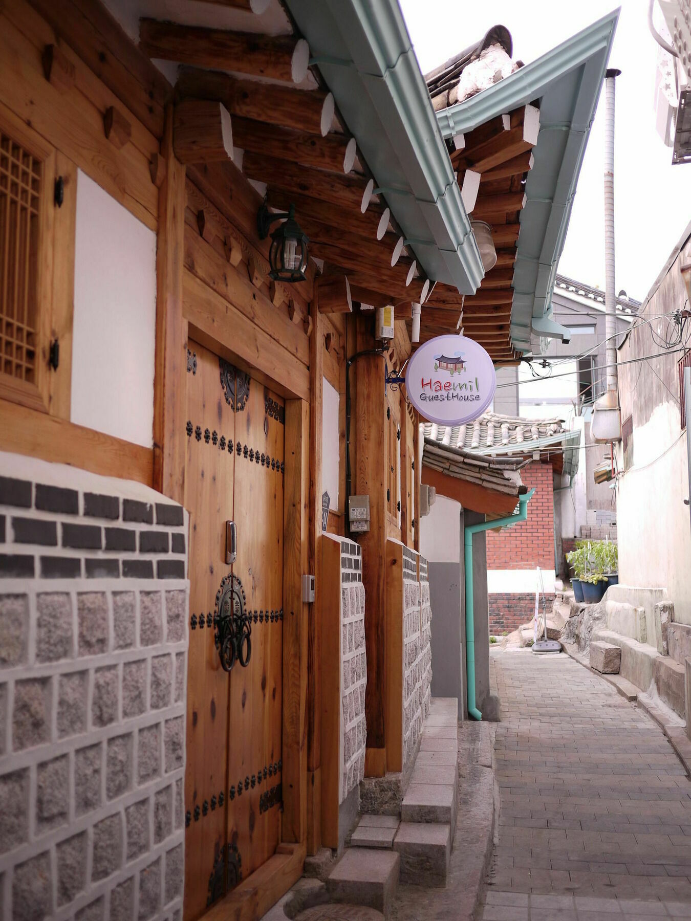 Haemil Hanok Guesthouse Сеул Экстерьер фото